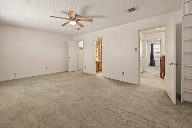 Building Photo - 13424 Castilian Dr