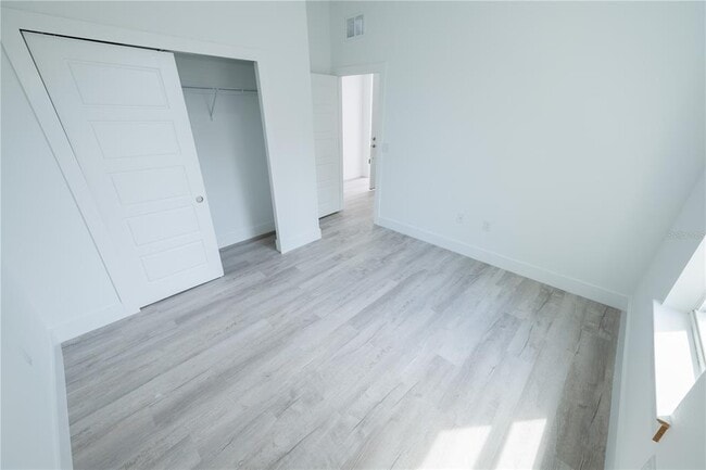 Building Photo - 9298 N Mendoza Way