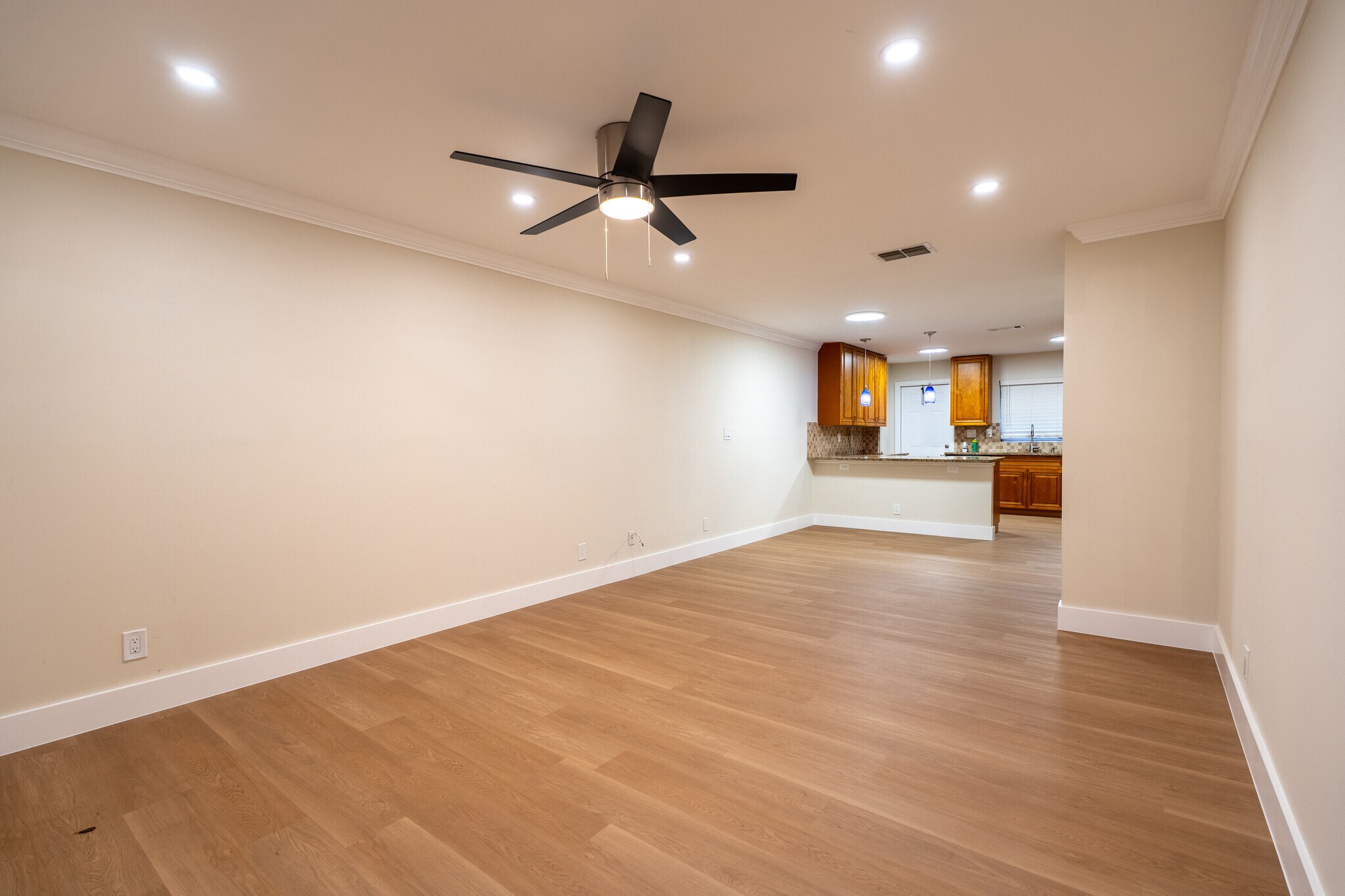 Building Photo - 10911 NW 45th St