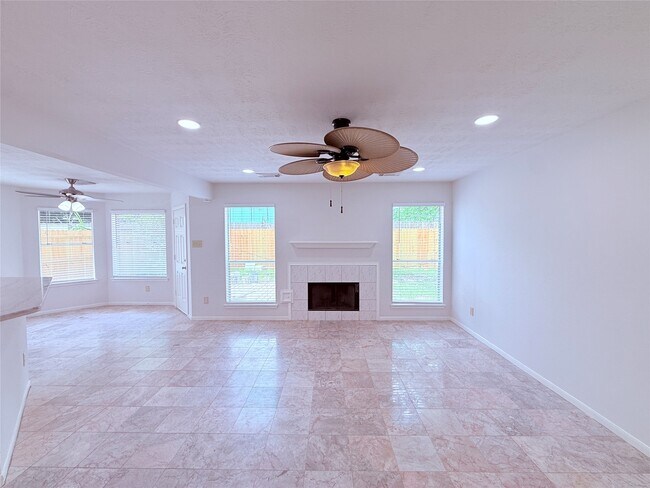 Building Photo - 13407 Carruth Ln