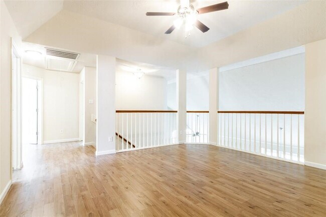 Building Photo - 1138 Evandale Ln