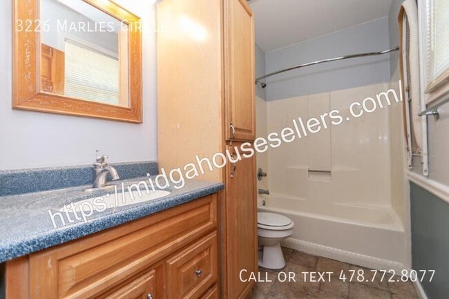 Building Photo - 3226 Marlies Cir