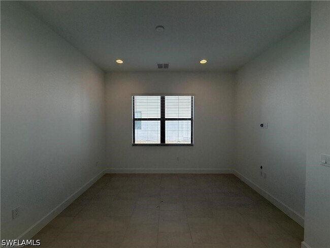 Building Photo - 20623 Fair Oak Ln