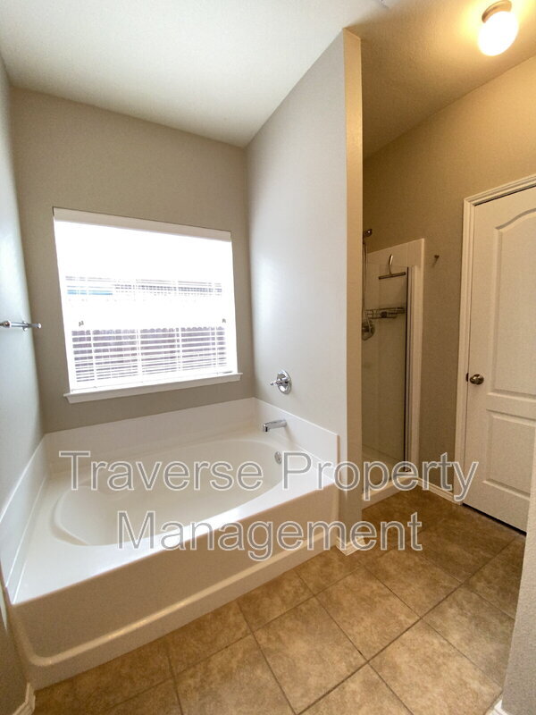 Building Photo - 7404 Gairlock Dr