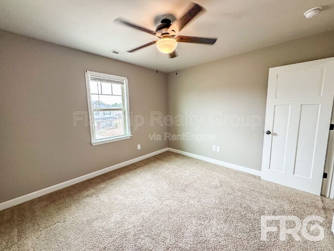 Building Photo - 419 Planters Ridge Dr