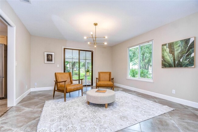 Building Photo - 10113 Lindelaan Dr