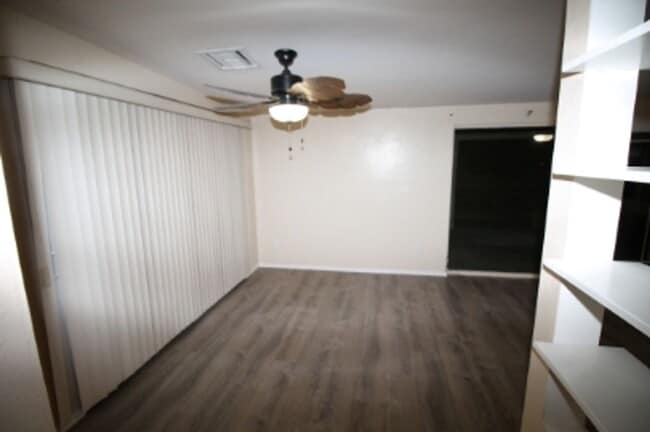 Building Photo - Beautiful Eastside Home