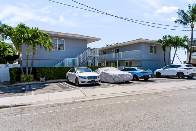 Building Photo - 604 N Ocean Blvd