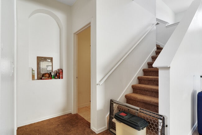 Building Photo - 2838 Sweetspire Cir