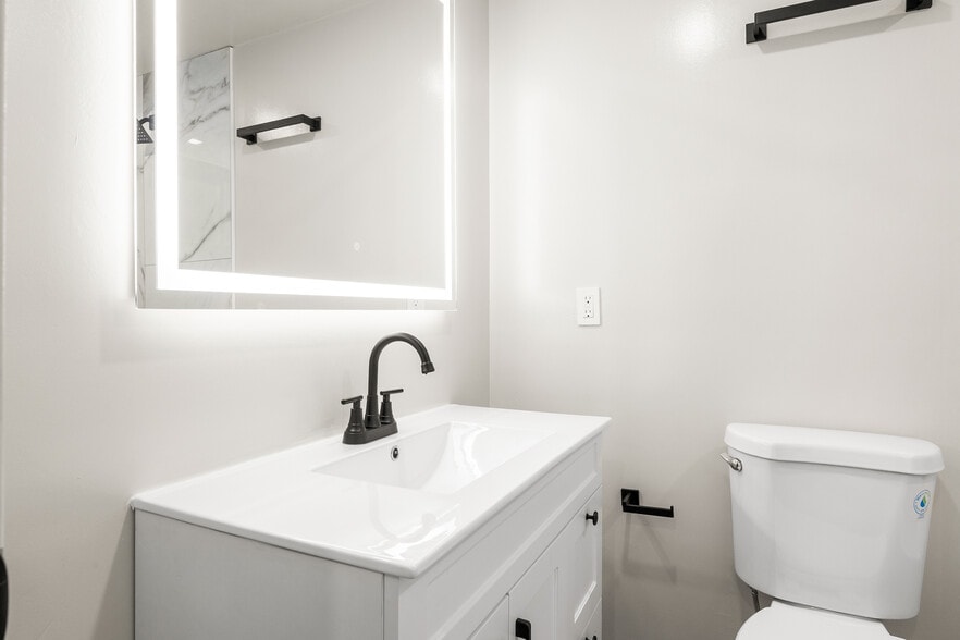 Building Photo - 509 Leibrandt Ave