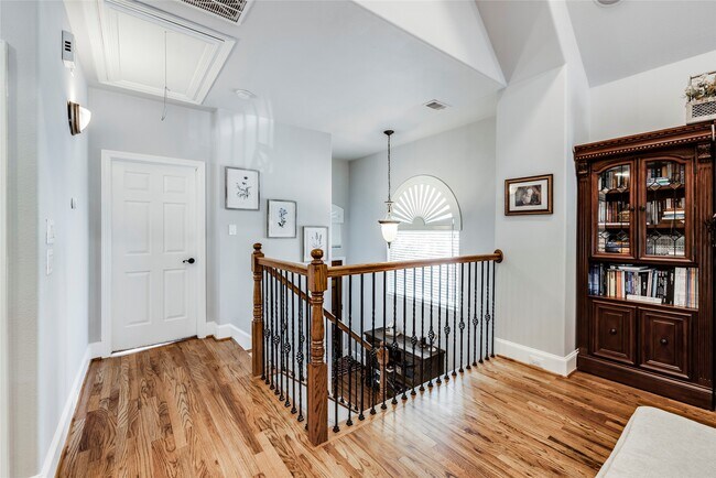 Building Photo - 5212 Washington Ave