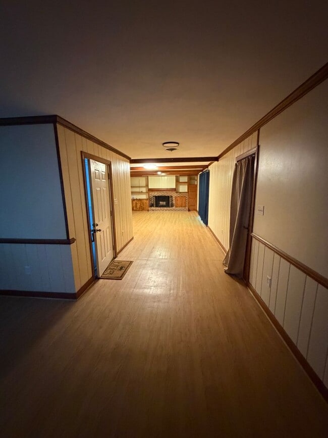Building Photo - COMING SOON | Spacious 3-Bedroom Home with Approximately 2,500 Sq. Ft. in the Heart of Kilmarnock...