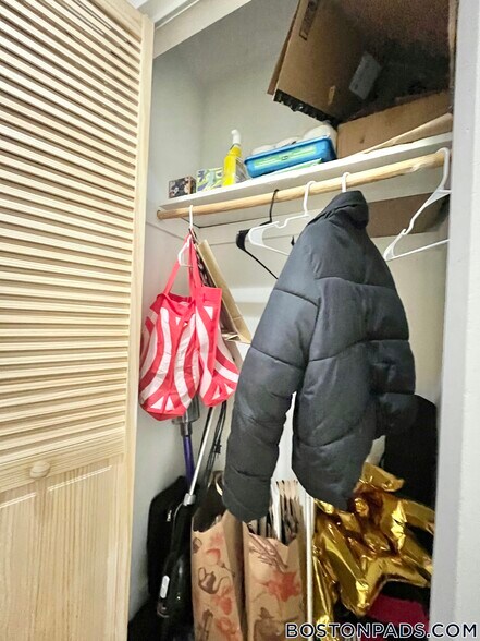 Building Photo - 774 Columbus Ave