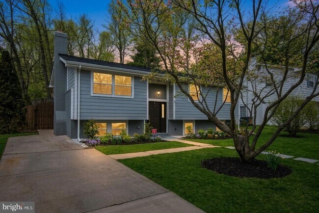 Building Photo - 415 Ritchie Pkwy