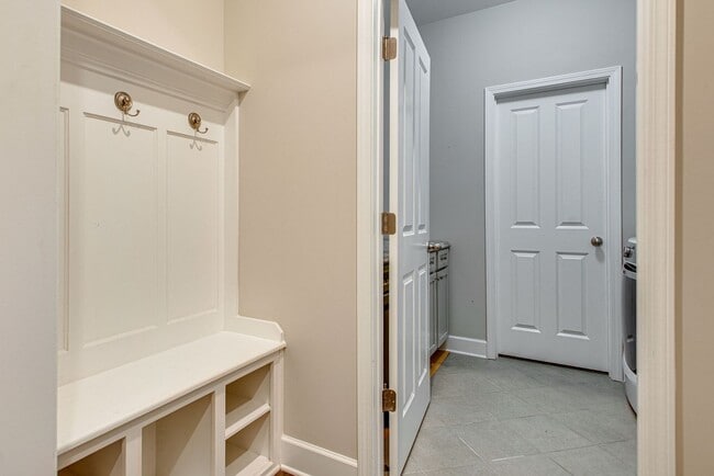 Building Photo - **RARE, WELL-APPOINTED, ONE-LEVEL HOME WIT...