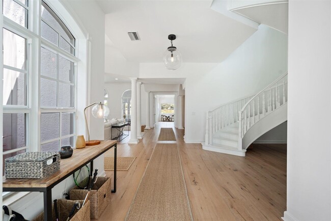 Building Photo - 2377 Golf Brook Dr