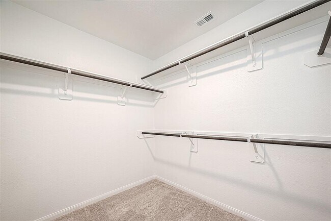 Building Photo - 2373 Tavo Trails Dr
