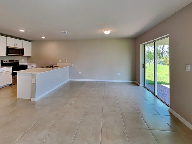 Building Photo - 4731 Gillot Blvd