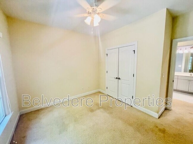 Building Photo - 4204 Peppervine Trail