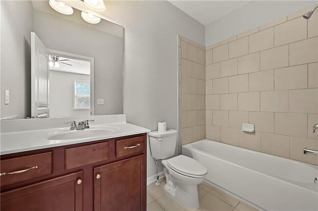 Building Photo - 9965 Cameron Parc Cir