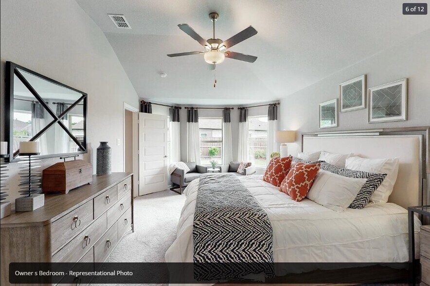 Building Photo - 13120 Yellowstone Way