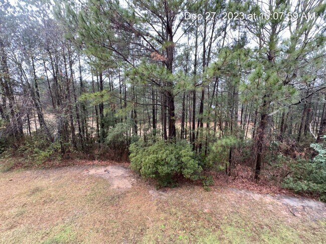 Building Photo - 332-5 Bubble Creek