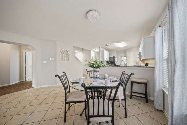 Building Photo - 24627 Cornell Park Ln