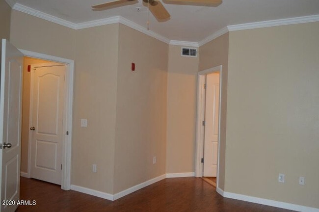 Building Photo - 1701 E Colter St