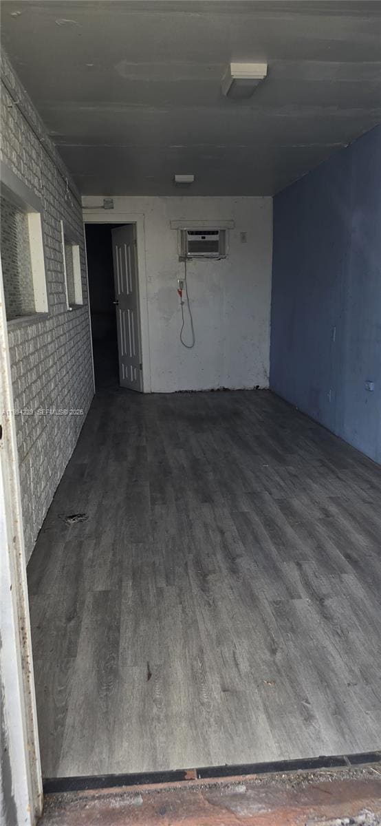 Building Photo - 1824 Monroe St