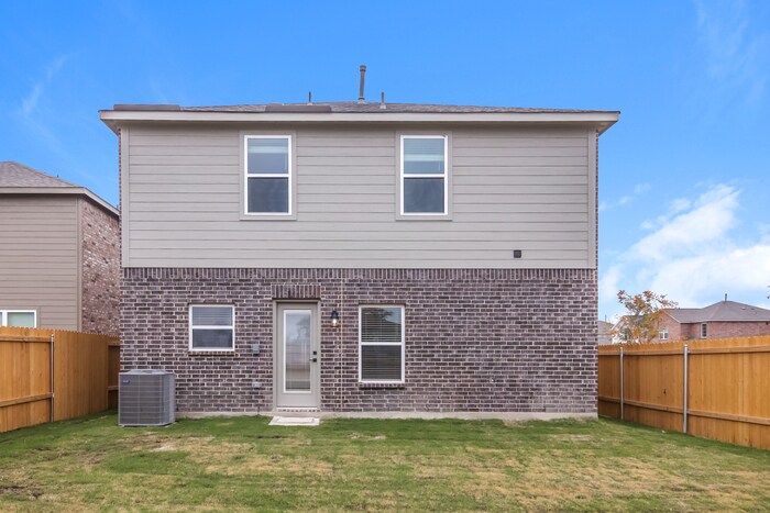 Building Photo - 1221 Ginsburg Ln