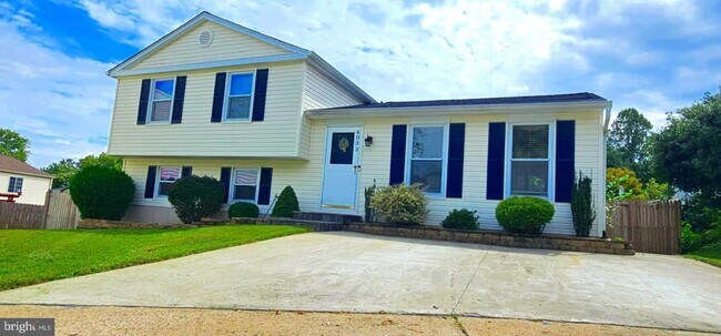 Building Photo - 4033 Pickstone Dr