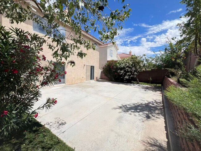 Building Photo - 7645 Rustic Galleon St