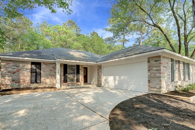 Primary Photo - 179 Sandpebble Dr
