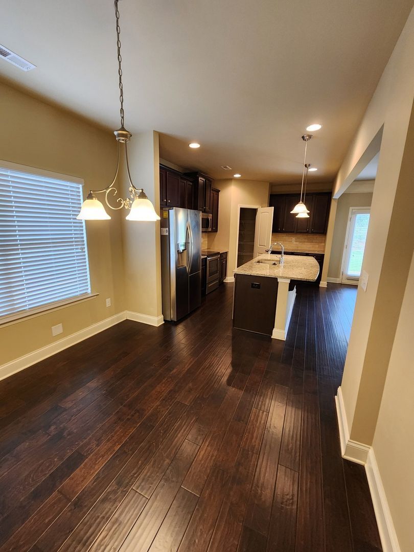 Building Photo - 5434 Bluebell Cir