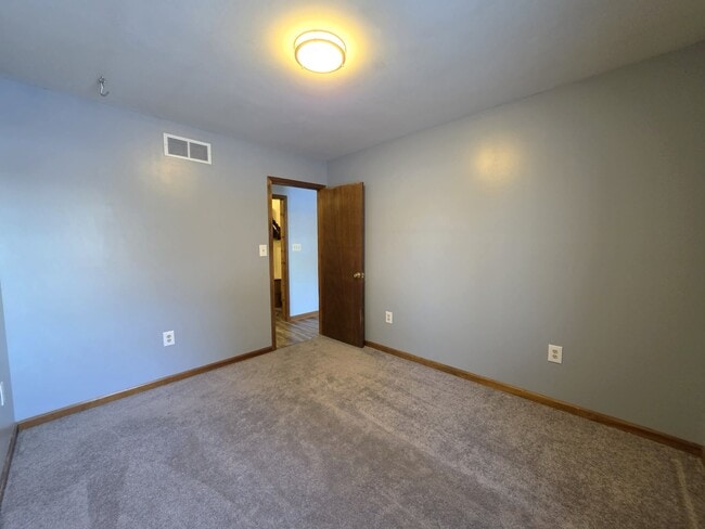 Building Photo - 29325 W Line Rd