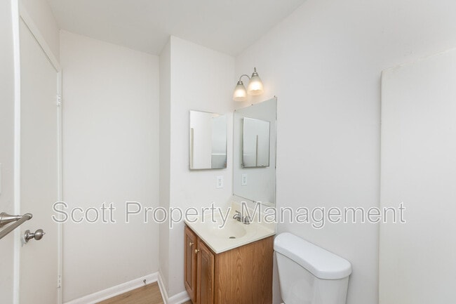 Building Photo - 113 Bourbon Ct