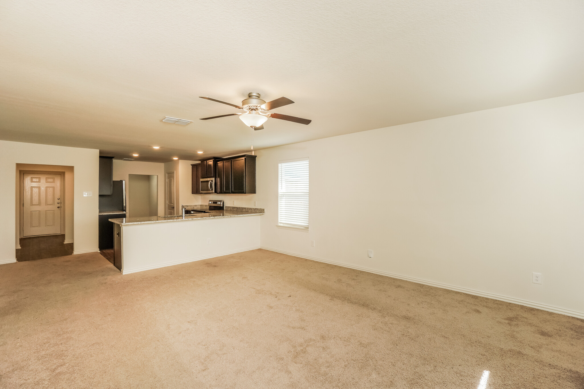 Building Photo - 11910 Nucio Ridge