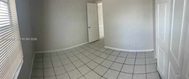 Building Photo - 7221 SW 11th Ct