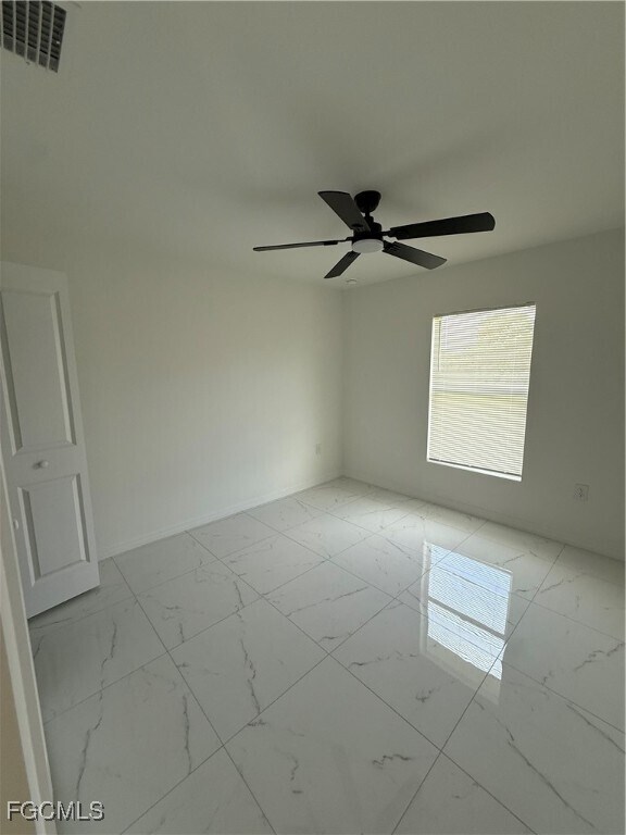 Building Photo - 418 Pinehurst Ave