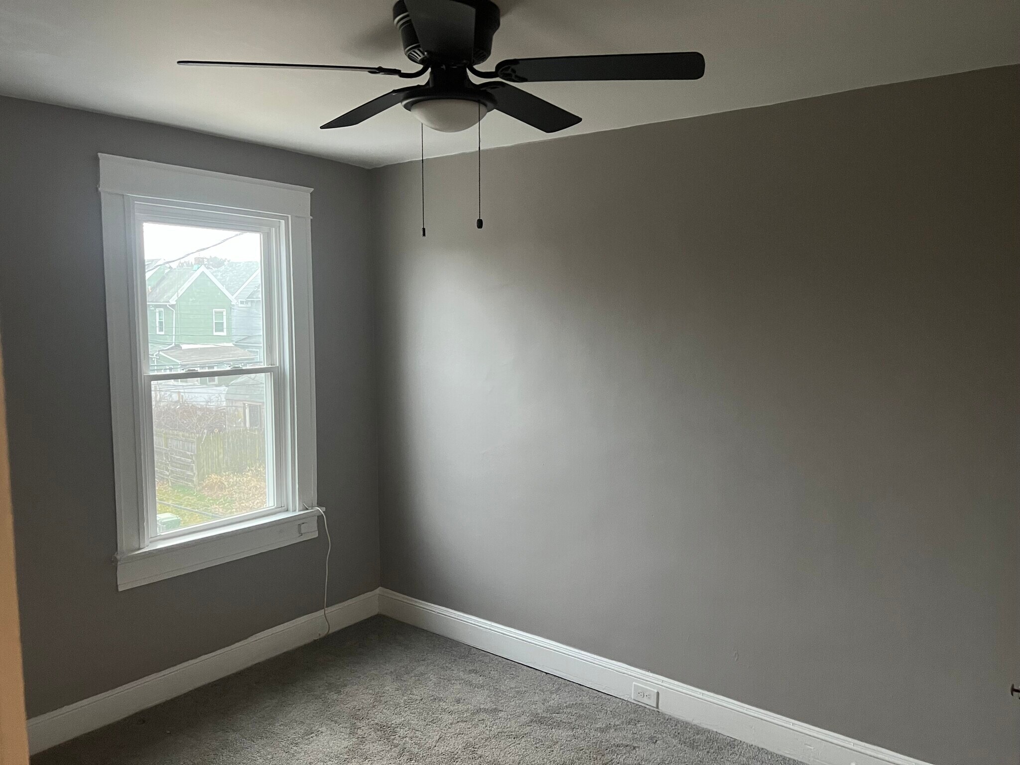 Building Photo - 741 Melville Ave