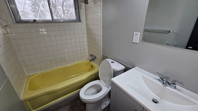 Building Photo - Newly Remodeled 3-Bedroom, 1-Bath Mansfield Home with Modern Upgrades & 2-Car Garage