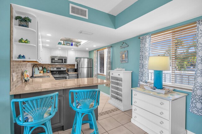 Building Photo - 2400 S Ocean Dr