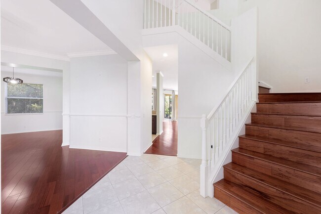 Building Photo - 9250 Estero River Cir