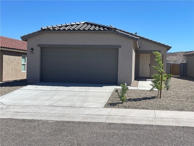 Primary Photo - 2345 Tapatio Dr