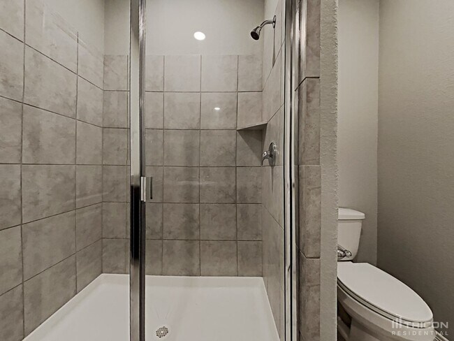 Building Photo - 25949 Northpark Birch Dr