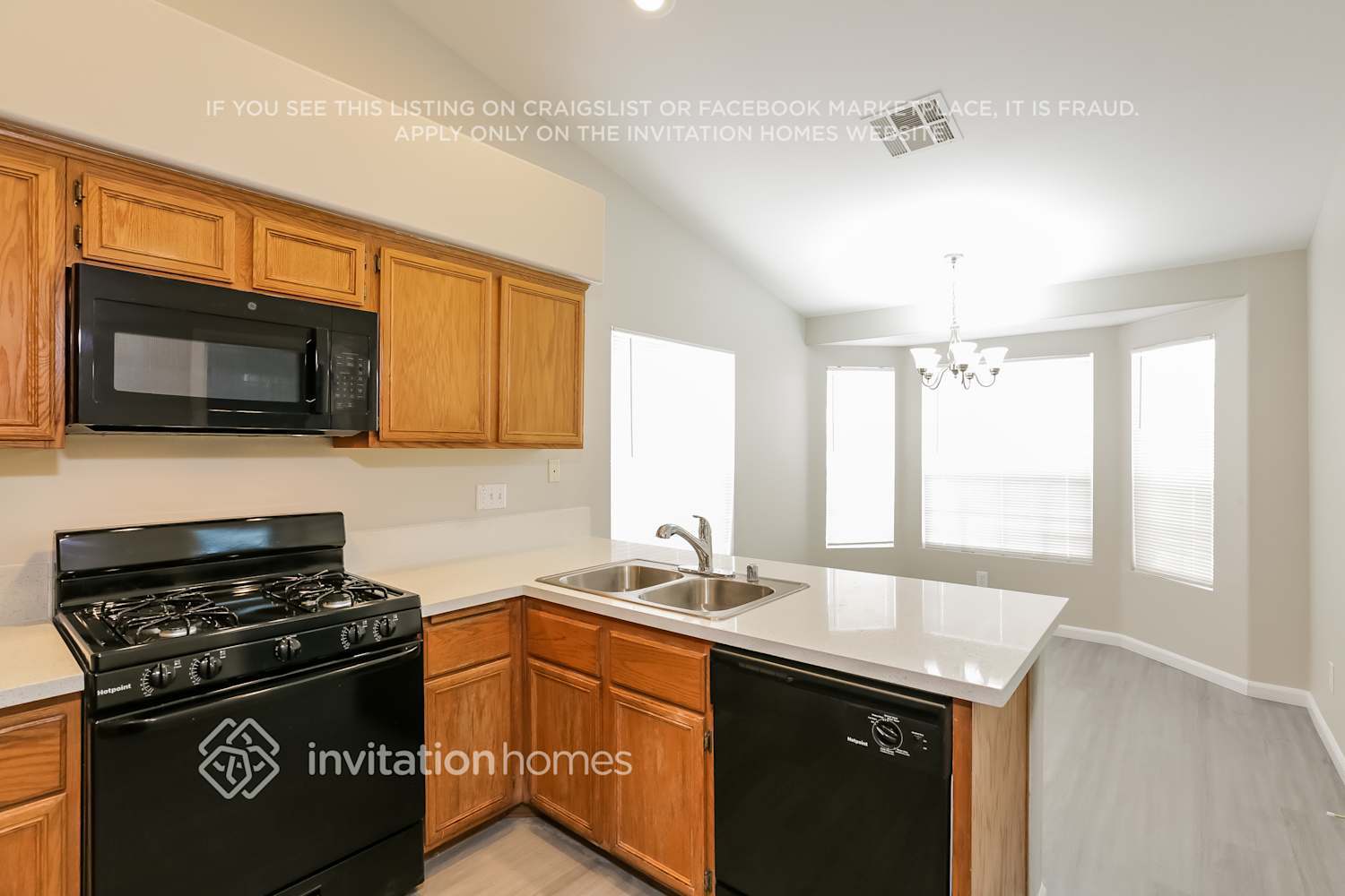 Building Photo - 3335 Steppe St