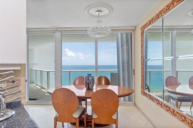 Building Photo - 16445 Collins Ave