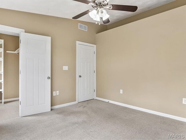 Building Photo - 1200 Gregerson Ct