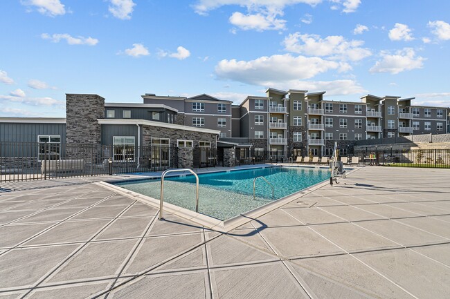 Building Photo - The Legend at Beards Hill