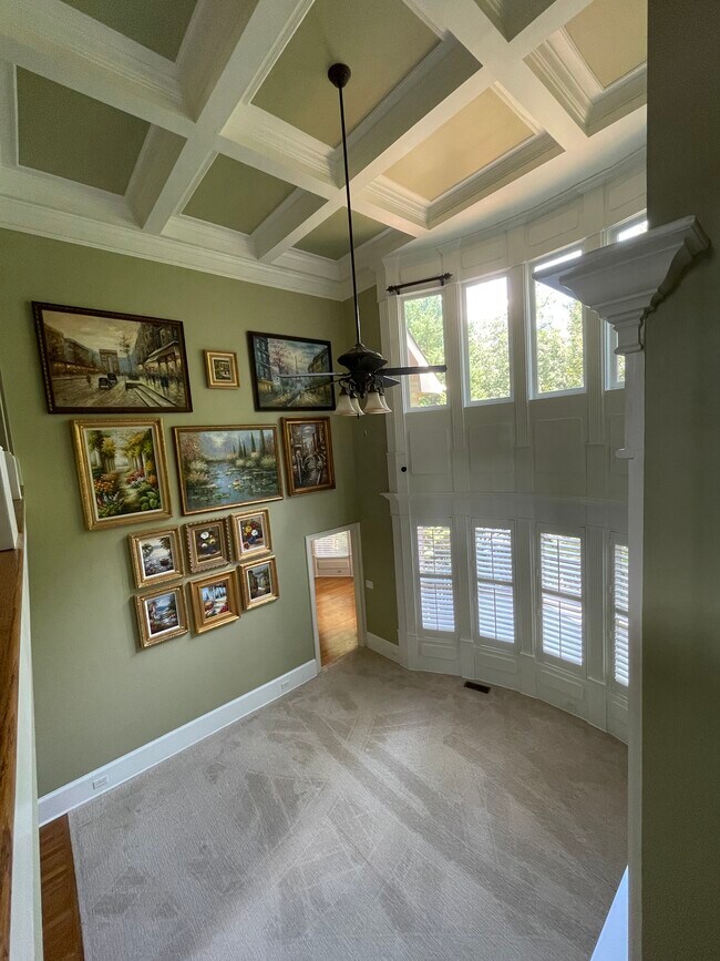 Building Photo - 5000 Wildeoak Trail